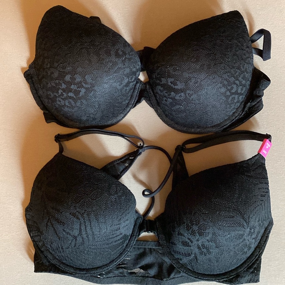 Victoria’s Secret Bra Set